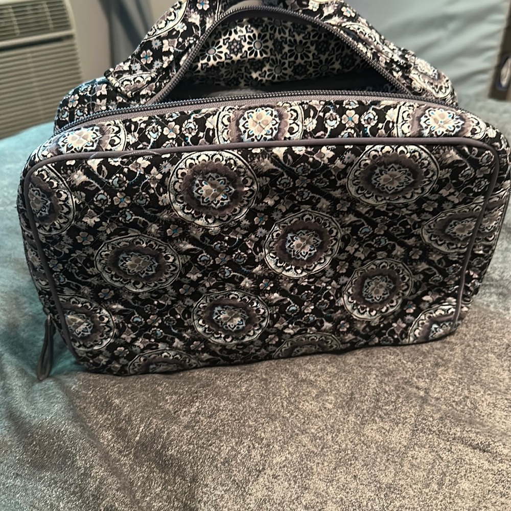 Vera Bradley Signature Large Blush & Brush Cosmetic Case